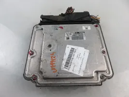 Toyota Urban Cruiser (XP110) Calculateur moteur ECU 0281015696