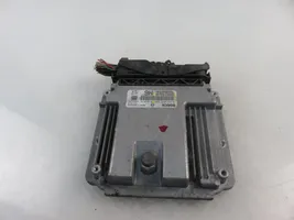 Toyota Urban Cruiser (XP110) Sterownik / Moduł ECU 0281015696