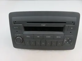 Fiat Panda II Panel / Radioodtwarzacz CD/DVD/GPS 