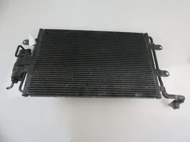 Volkswagen Golf IV Radiateur condenseur de climatisation 