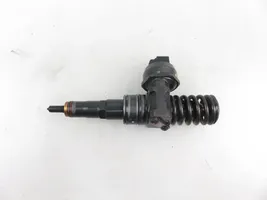 Audi A4 S4 B7 8E 8H Polttoainesuutin 0414720229