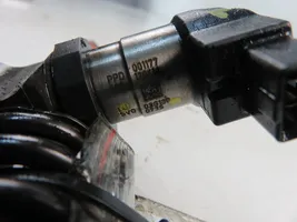 Volkswagen PASSAT B6 Injecteur de carburant 