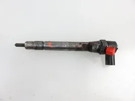 Mercedes-Benz C W203 Injecteur de carburant 6110700687