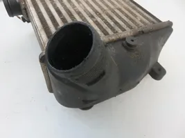 Audi A6 S6 C6 4F Chłodnica powietrza doładowującego / Intercooler 