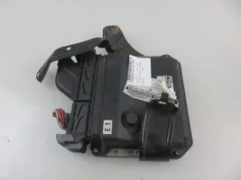 Toyota RAV 4 (XA30) Variklio valdymo blokas 1758007734