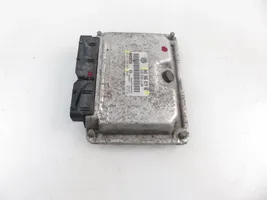 Volkswagen Lupo Calculateur moteur ECU 0281010628