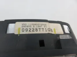 Opel Zafira A Speedometer (instrument cluster) 