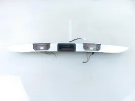 Ford Focus Barra de luz de la matrícula/placa de la puerta del maletero 