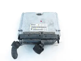 Opel Astra G Sterownik / Moduł ECU 0281001869