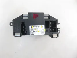 Audi A4 S4 B8 8K Mazā radiatora ventilatora reostats F011500024