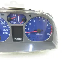 Mitsubishi Pajero Pinin Compteur de vitesse tableau de bord 