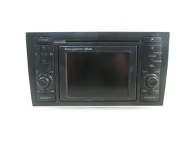 Audi A4 S4 B6 8E 8H Radio/CD/DVD/GPS-pääyksikkö 