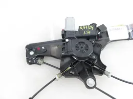 Opel Astra K Front door window regulator with motor 