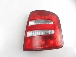 Skoda Fabia Mk1 (6Y) Luz trasera/de freno 6Y9945112B