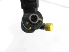 BMW 3 E90 E91 Fuel injector 0445110289