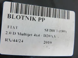 Fiat Sedici Błotnik przedni 