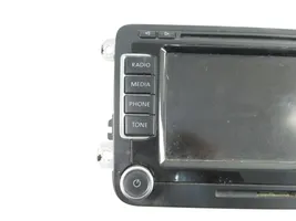 Volkswagen PASSAT B6 Panel / Radioodtwarzacz CD/DVD/GPS 