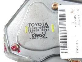 Toyota Avensis T250 Moteur d'essuie-glace arrière 2596000092