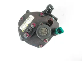 Renault Megane II Fuel injection high pressure pump 8200057225