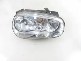 Volkswagen Golf IV Lampa przednia 