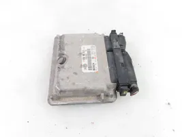 Volkswagen Golf IV Sterownik / Moduł ECU 0281001613