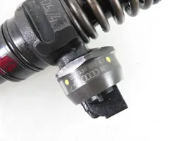 Audi A4 S4 B6 8E 8H Inyector de combustible 0414720214