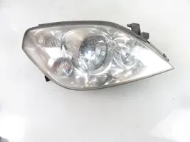 Nissan Primera Lampa przednia 