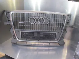 Audi Q5 SQ5 Augšējais režģis 8R0853651