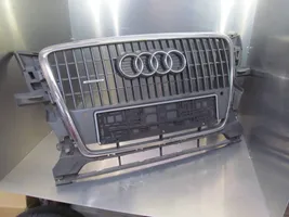 Audi Q5 SQ5 Etupuskurin ylempi jäähdytinsäleikkö 8R0853651