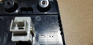 Chevrolet Captiva USB socket connector 