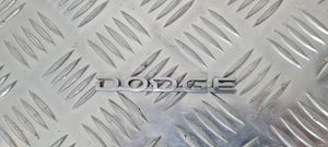Dodge Nitro Logo, emblème de fabricant 