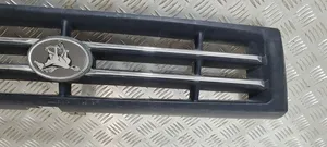 Hyundai Galloper Grille calandre supérieure de pare-chocs avant 