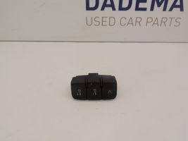 Audi A4 S4 B6 8E 8H Boutons / interrupteurs volant 8E0951527