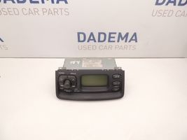 Toyota Yaris Unité principale radio / CD / DVD / GPS 861100D021B1