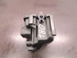 Ford Focus C-MAX Fuel filter housing 9305108C