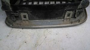 BMW 3 E46 Front grill 81950560