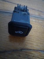 Volkswagen PASSAT B5.5 Alarm switch 4B0962109A