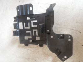 Chevrolet Corvette Bracket in trunk/boot 23464051