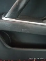 Subaru Legacy Etuoven verhoilu 