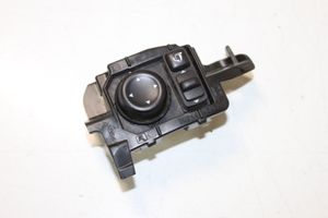 Nissan Qashqai Sivupeilin kytkin 255704EA1B