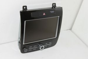 Volkswagen Touareg II Radio/CD/DVD/GPS-pääyksikkö 7P6919603C