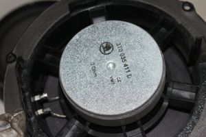 Skoda Superb B6 (3T) Äänentoistojärjestelmäsarja 3T0035411D
