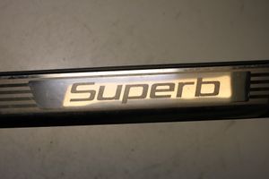 Skoda Superb B6 (3T) Listwa progowa przednia 3T0853491