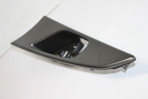 Mazda 3 III Barra di rivestimento della portiera anteriore 