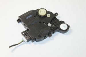 Toyota Prius (XW50) Motorino attuatore aria 0638009003