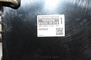 Toyota Verso Otras unidades de control/módulos 896900F010