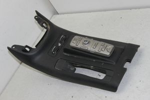 Toyota Avensis T250 Panel radia 8682520010