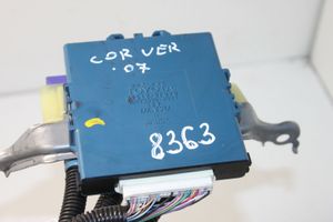 Toyota Corolla Verso E121 Inne komputery / moduły / sterowniki 896180F020