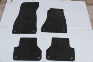 Audi A5 Kit tapis de sol auto 8W2863691