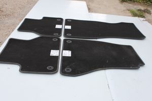 Audi A5 Kit tapis de sol auto 8W2863691